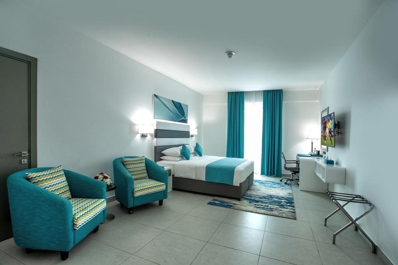 City Avenue Al Reqqa Hotel Dubai Bagian luar foto
