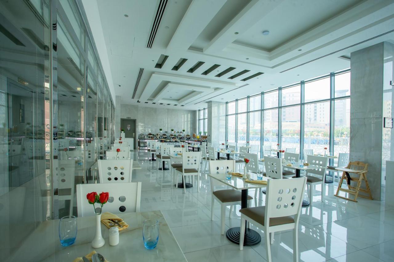 City Avenue Al Reqqa Hotel Dubai Bagian luar foto