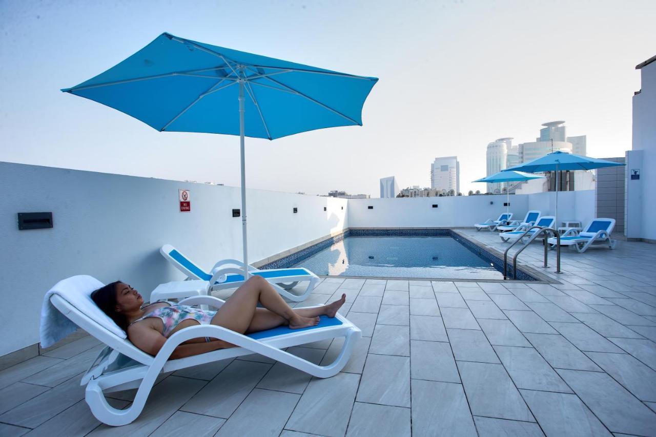 City Avenue Al Reqqa Hotel Dubai Bagian luar foto