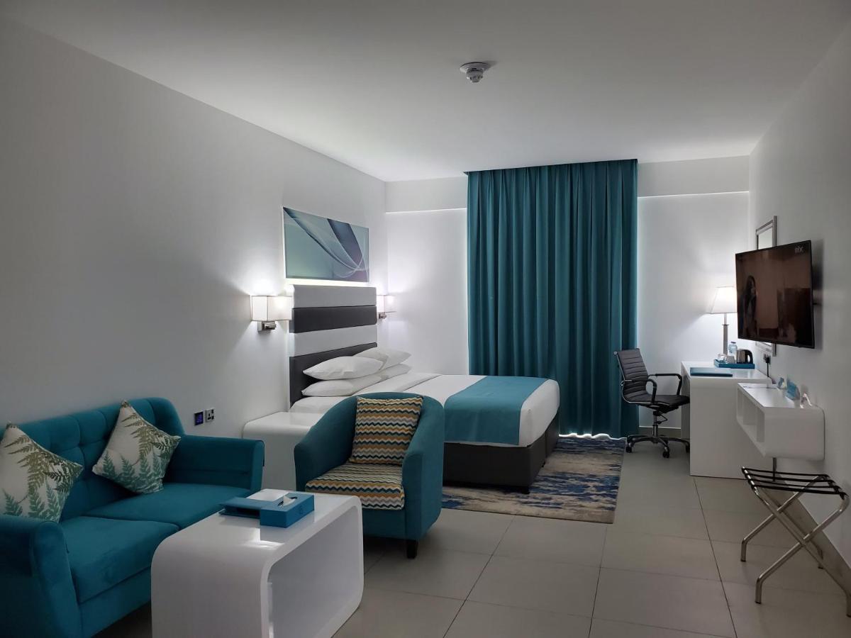 City Avenue Al Reqqa Hotel Dubai Bagian luar foto