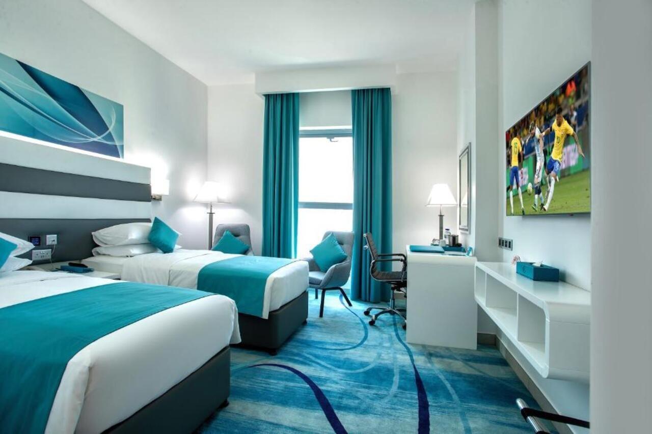 City Avenue Al Reqqa Hotel Dubai Bagian luar foto